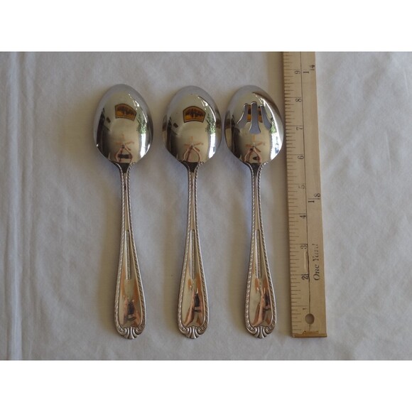 3x Reed & Barton Domain Serving Spoon Pierced Solid 8.5" Stainless Steel 18/10 - Picture 2 of 6